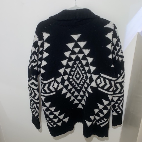 Express sweater - Picture 3 of 3